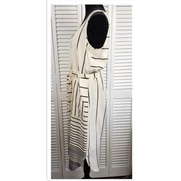 Broadway & Broome Ivory 100 % Silk Striped Dress Size 4 - Chic 2025 Trend - Picture 3 of 13
